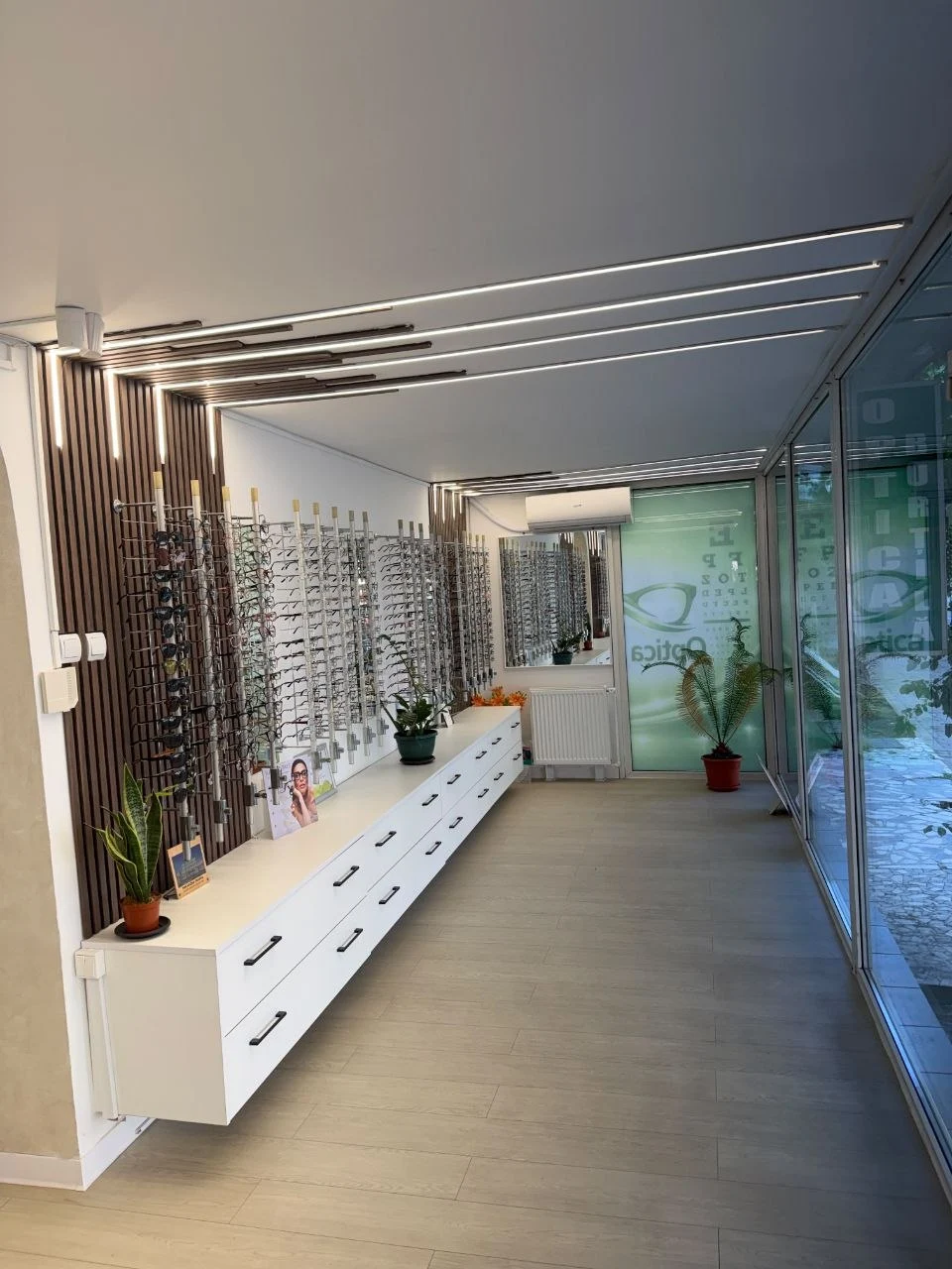 Interiorul cabinetului nostru